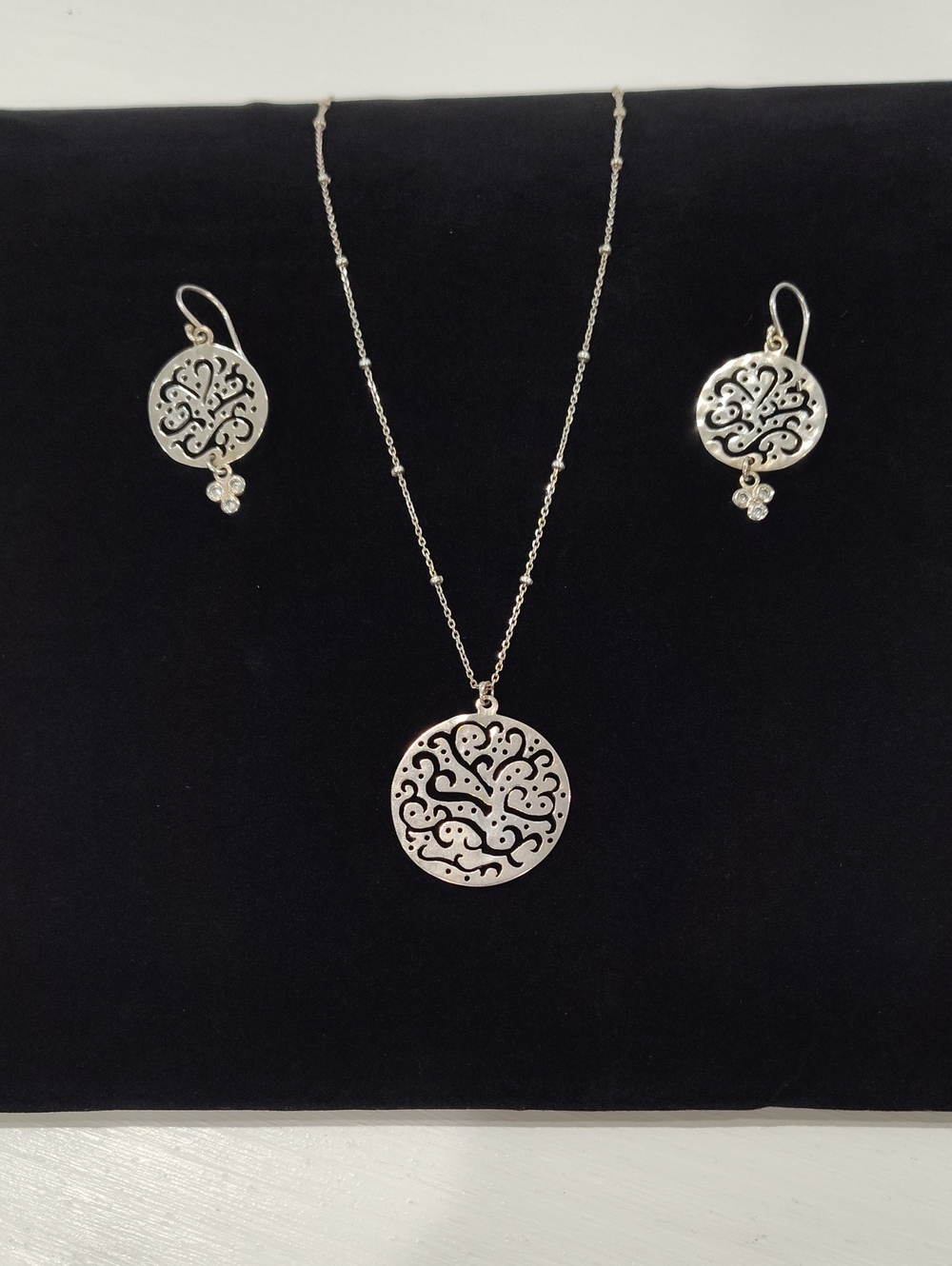 Silpada Cut Above Sterling Silver Necklace & Matching Earrings